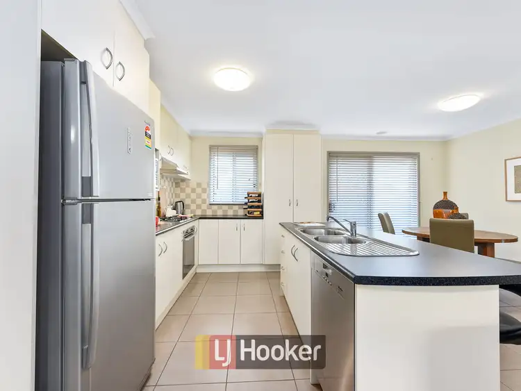 Fifth view of Homely house listing, 7 Chesil Court, Narre Warren South VIC 3805
