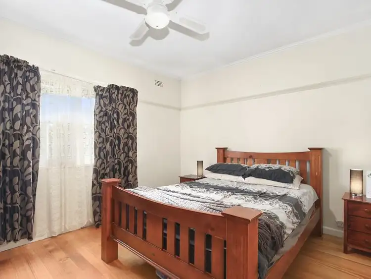 Fourth view of Homely house listing, 4 Stawell Street, Sale VIC 3850