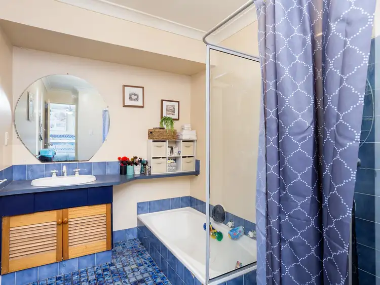 Sixth view of Homely house listing, 9 Kingfisher Place, Yangebup WA 6164