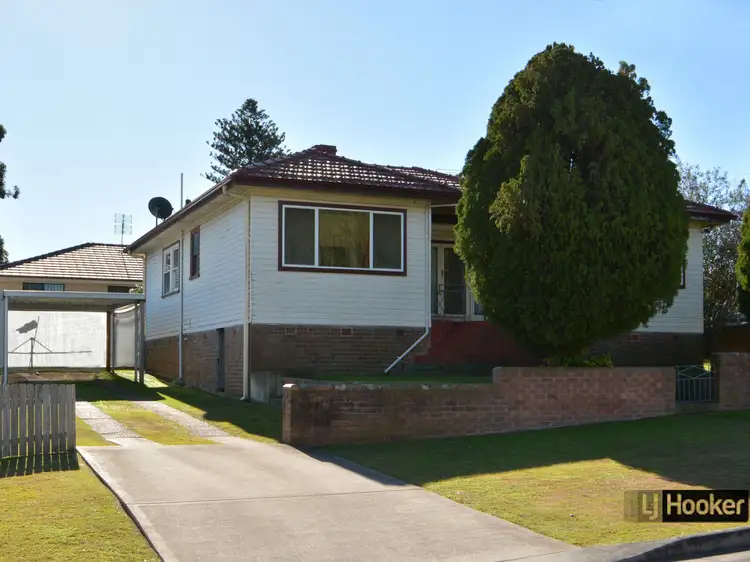 34 Hunter Street, Greta NSW 2334
