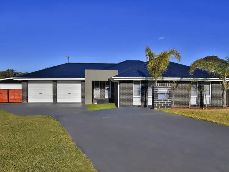 38 Jordan Place, Young NSW 2594