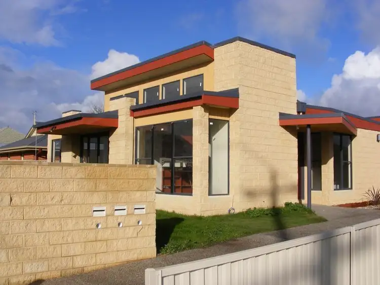 1/158 Pound Road, Elliminyt VIC 3250