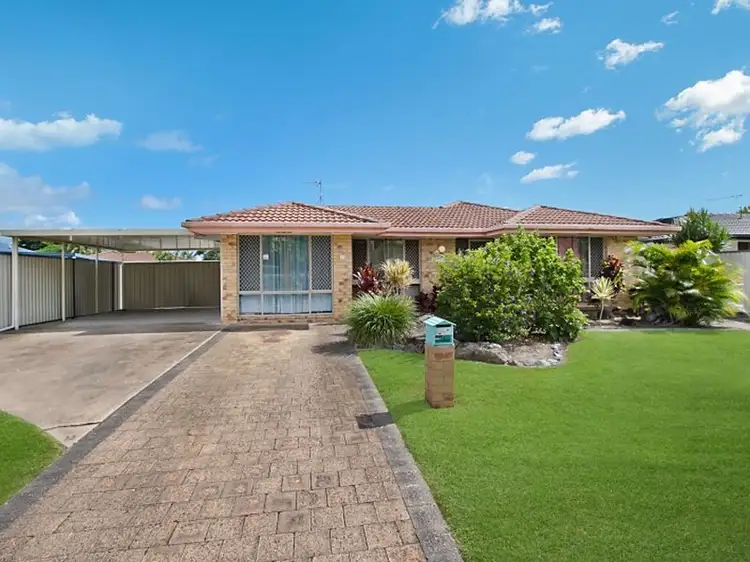 76 Saffron Street, Elanora QLD 4221
