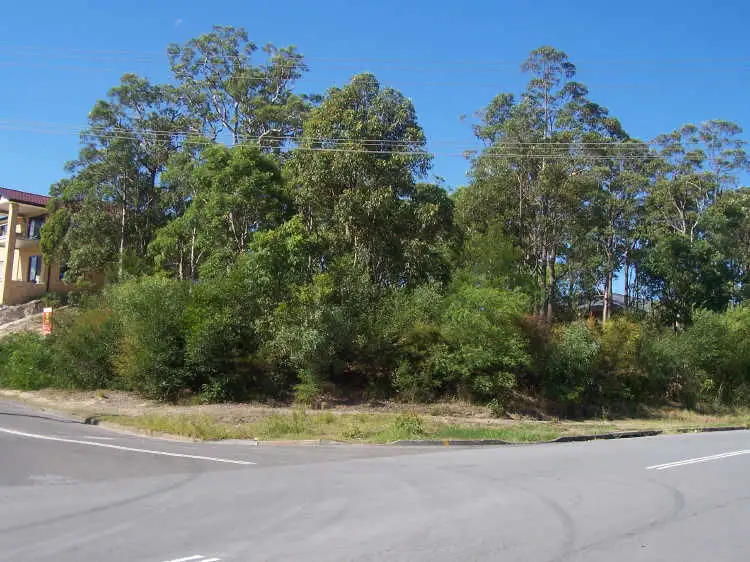 35 Quigley Road, Bolton Point NSW 2283