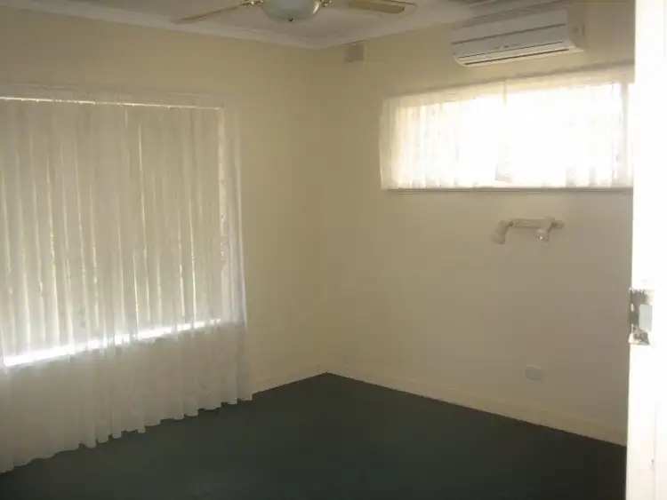 Sixth view of Homely house listing, 2 Muscat Avenue, Berri SA 5343
