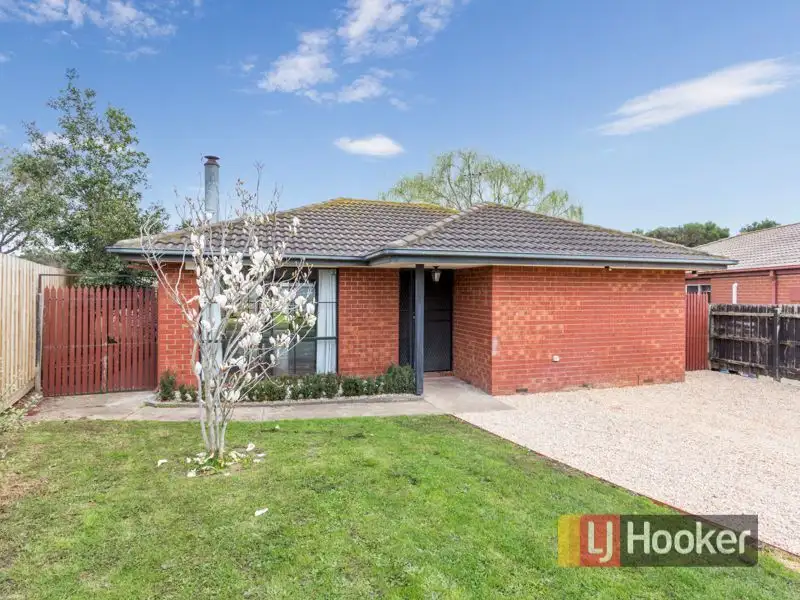 Main view of Homely house listing, 16 Bradley Way, Cranbourne West VIC 3977