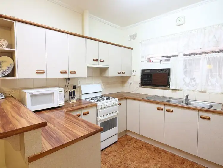 Main view of Homely house listing, 25 Meadow Avenue, Campbelltown SA 5074