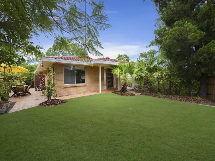 105 Burbong Street, Chapel Hill QLD 4069