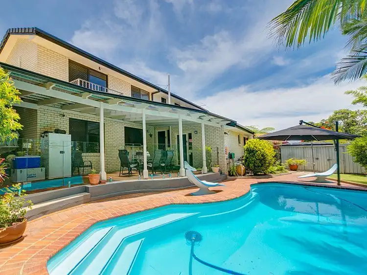 42 Luderick Street, Manly West QLD 4179