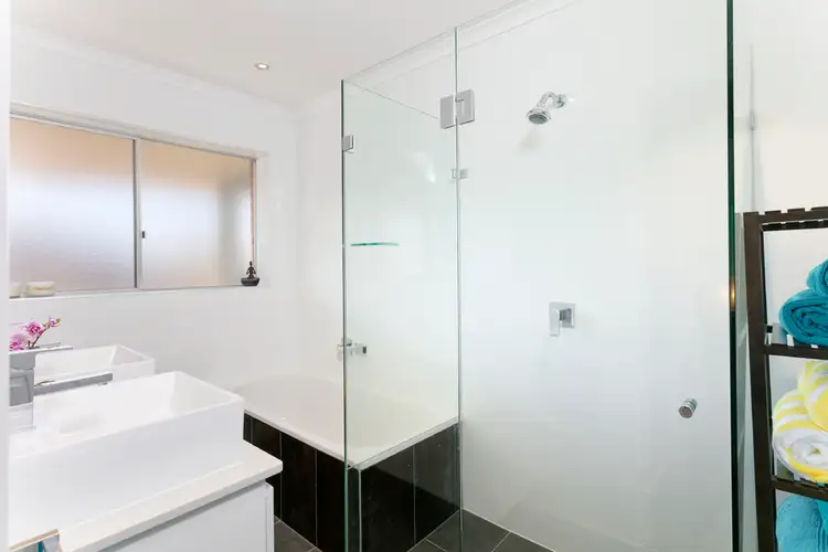 Third view of Homely unit listing, 14/15 Kingsway, Dee Why NSW 2099