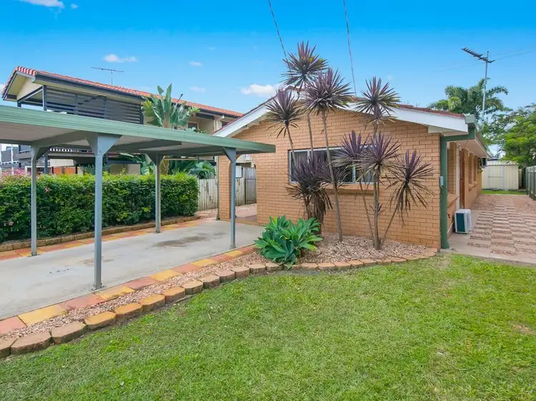 79 Cavell Street, Birkdale QLD 4159