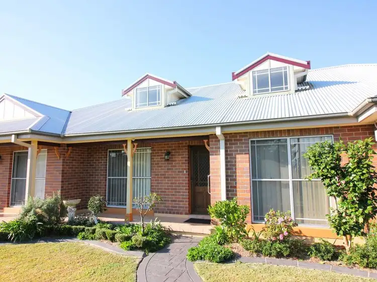 Third view of Homely villa listing, 2/279 Victoria Street, Taree NSW 2430