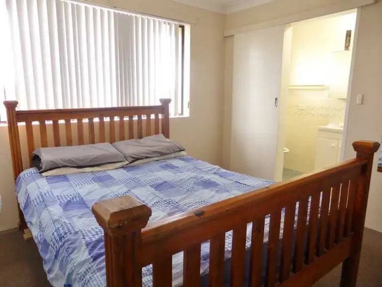 Sixth view of Homely unit listing, 32/1-5 North Street 'Four Winds', Tuncurry NSW 2428