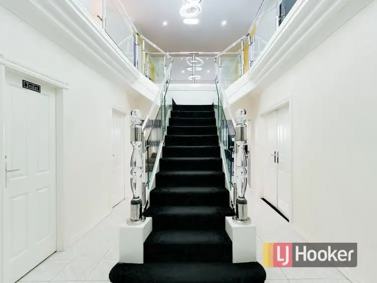 Fifth view of Homely house listing, 22 Montbrae Circuit, Narre Warren North VIC 3804