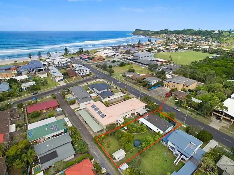 Main view of Homely house listing, 10 Byron Street, Lennox Head NSW 2478