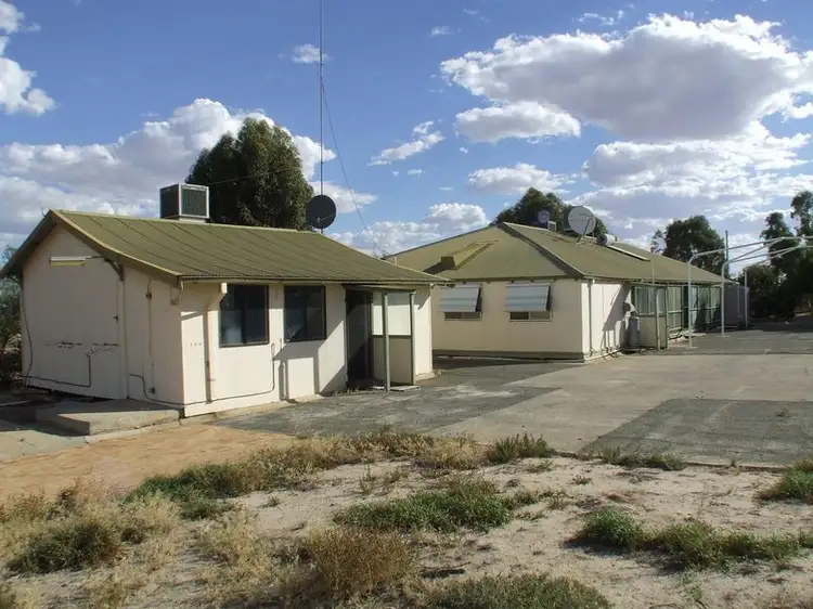 3051 & 305 Soldiers Road, Narembeen WA 6369