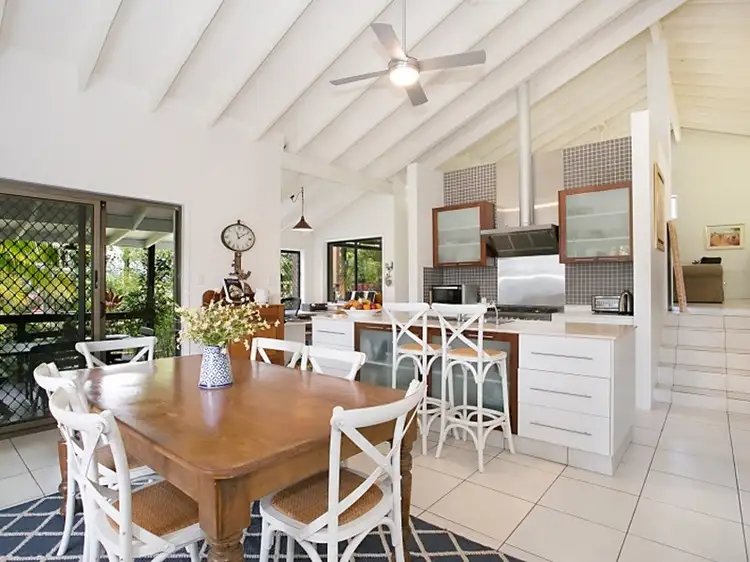 Second view of Homely house listing, 6 Mowla Drive, Ashmore QLD 4214