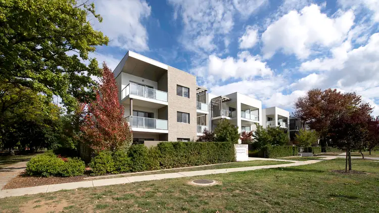 3/3 Towns Crescent, Turner ACT 2612