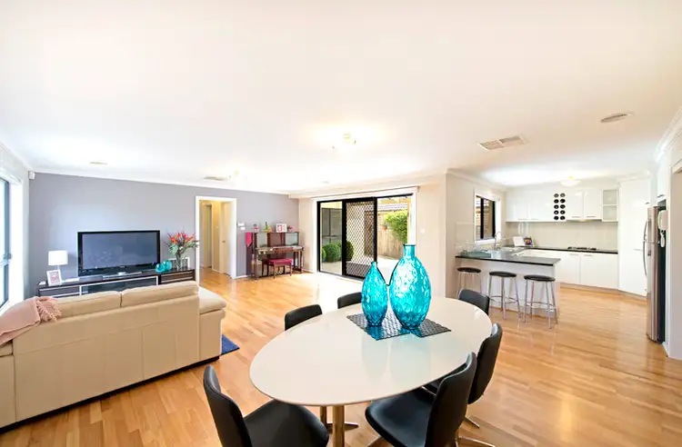 25 Cantamessa Avenue, Gungahlin ACT 2912