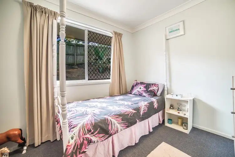 Fifth view of Homely semi-detached listing, 2/8 Hill Court, Labrador QLD 4215