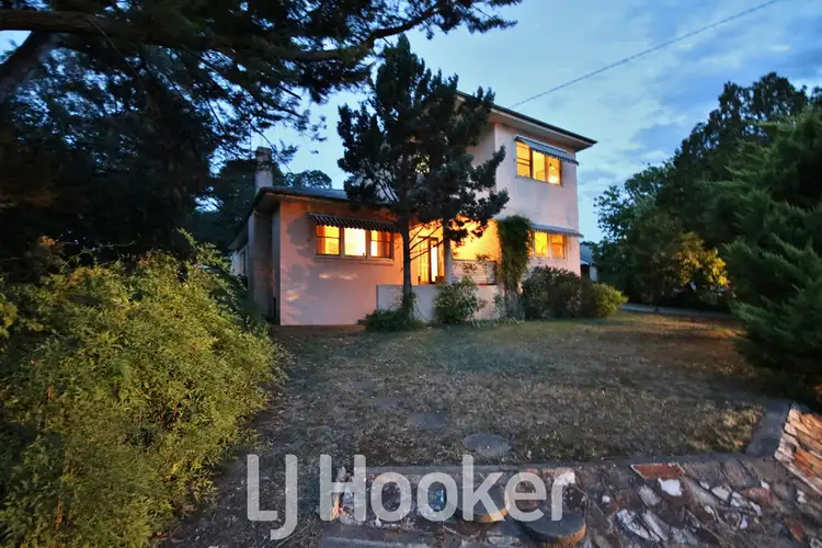 17 View Street, Kelso NSW 2795