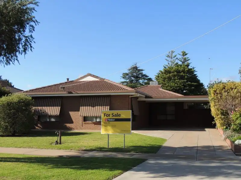 Main view of Homely house listing, 5 Kima Street, Swan Hill VIC 3585