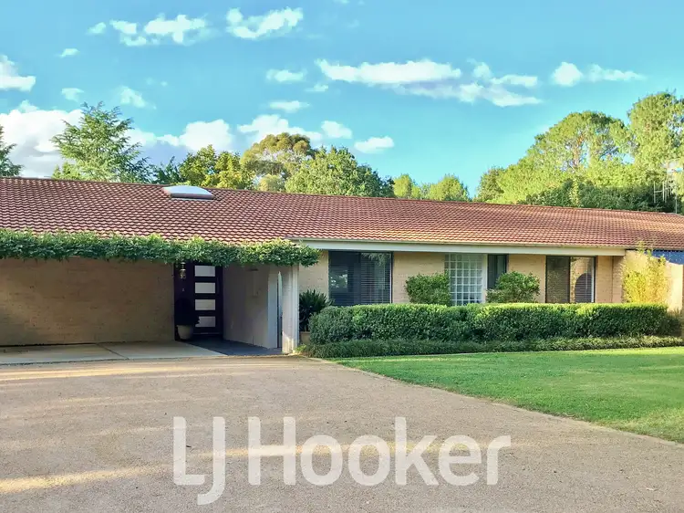 Main view of Homely house listing, 10 Leo Grant Drive, Kelso NSW 2795