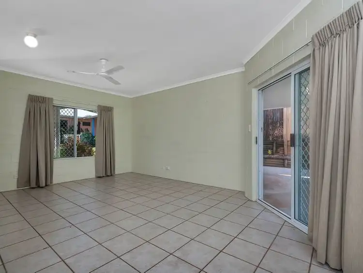 Seventh view of Homely house listing, 2 Trappes Court, Mooroobool QLD 4870