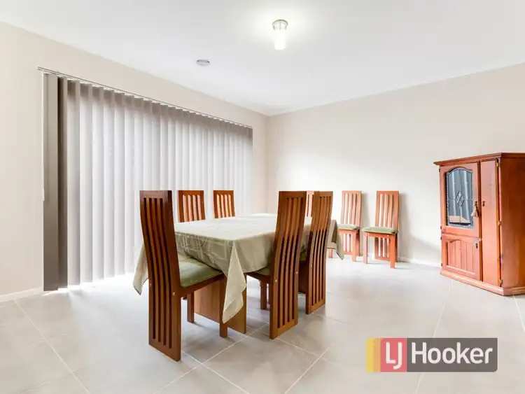 Fifth view of Homely house listing, 8 Tawleed Grove, Clyde North VIC 3978