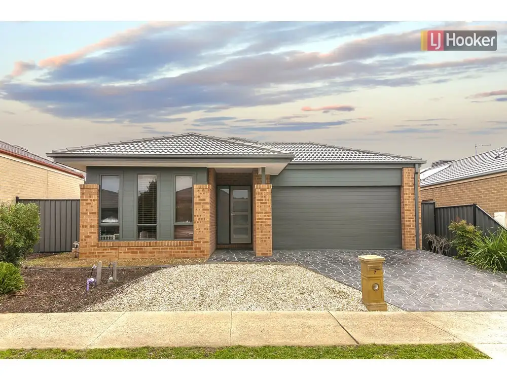 Main view of Homely house listing, 7 Bottlebrush Rd, Craigieburn VIC 3064