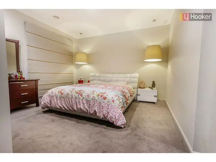 Fifth view of Homely house listing, 22 Madison Drive, Craigieburn VIC 3064