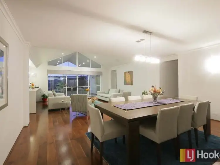 Seventh view of Homely house listing, 18 Whitehorse Drive, Harrisdale WA 6112
