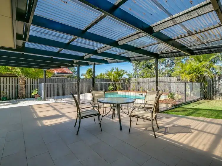 118 Santa Isobel Boulevard, Pacific Pines QLD 4211