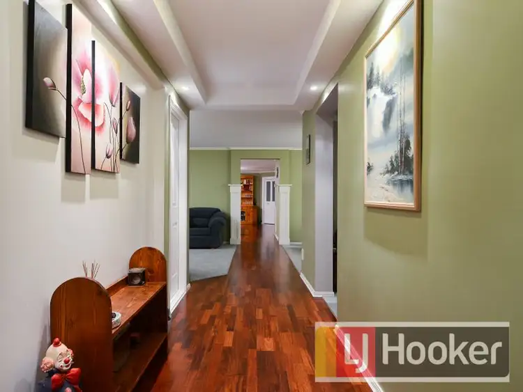 Sixth view of Homely house listing, 7 Wenlock Court, Narre Warren South VIC 3805