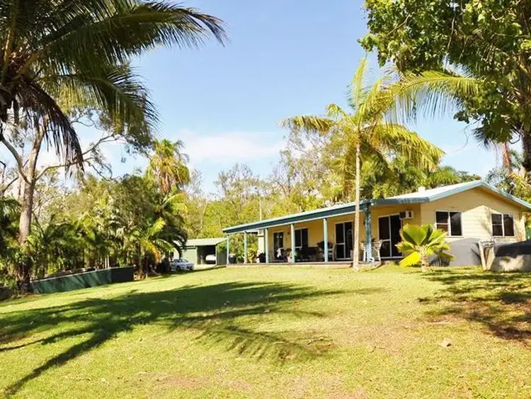 749 Sarina Beach Road, Sarina QLD 4737
