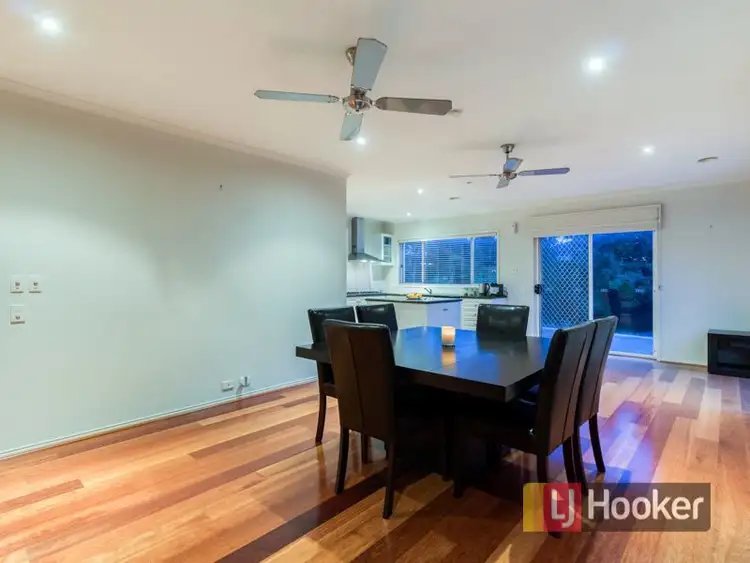 Seventh view of Homely house listing, 5 Mathoura Court, Berwick VIC 3806