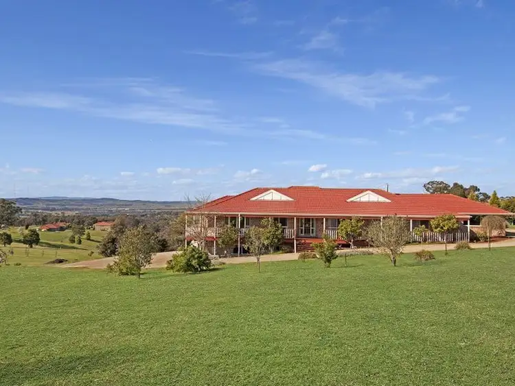 1 Ironbark Court, Hidden Valley VIC 3756