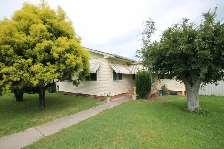 15 Brown Street, Inverell NSW 2360