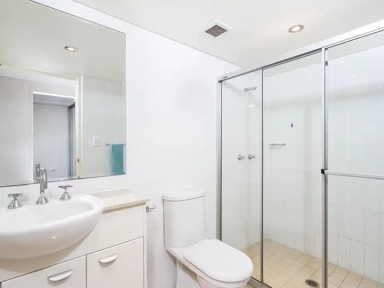 Sixth view of Homely unit listing, 11/3 King Street, Narrabeen NSW 2101