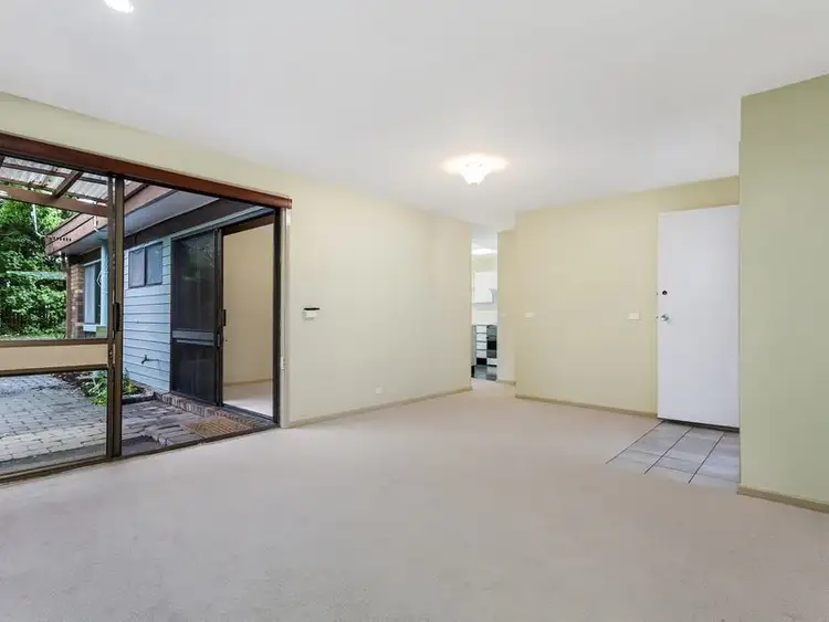 Second view of Homely house listing, 124 Livingston Avenue, Kambah ACT 2902