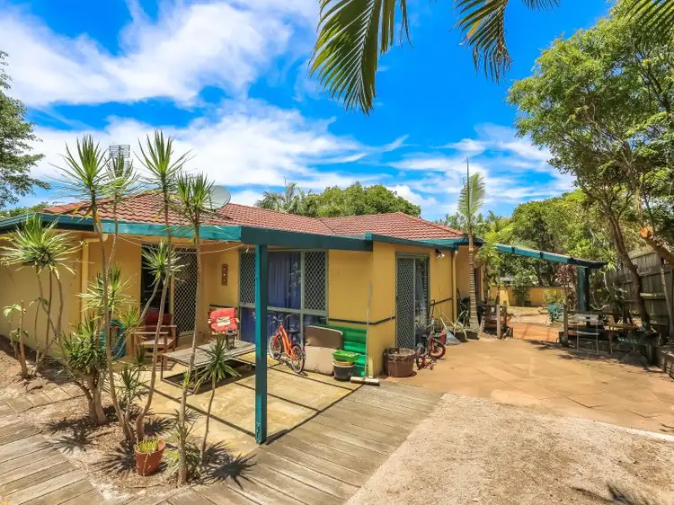 Second view of Homely house listing, 27 Resolute Street, Sunrise Beach QLD 4567