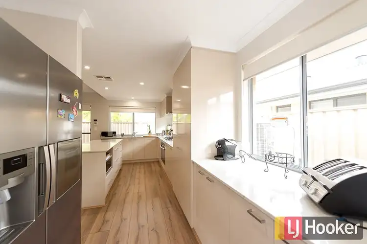 Fourth view of Homely house listing, 10 Isernia Place, South Bunbury WA 6230