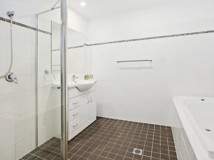 Fifth view of Homely unit listing, Unit 18/313-323 Crown Street, Wollongong NSW 2500