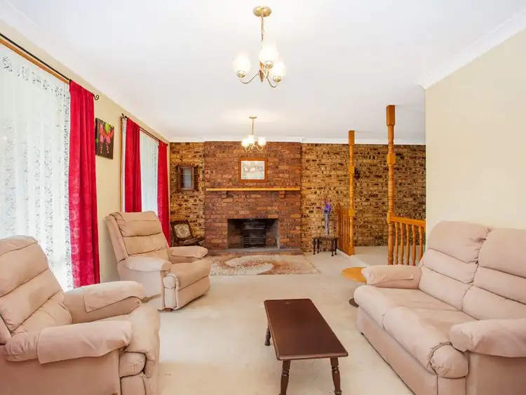 Second view of Homely house listing, 4 Yoorana Glen, Ocean Shores NSW 2483