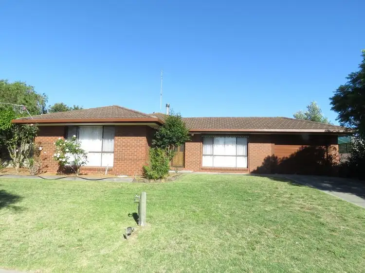 29 Waratah Avenue, Paynesville VIC 3880