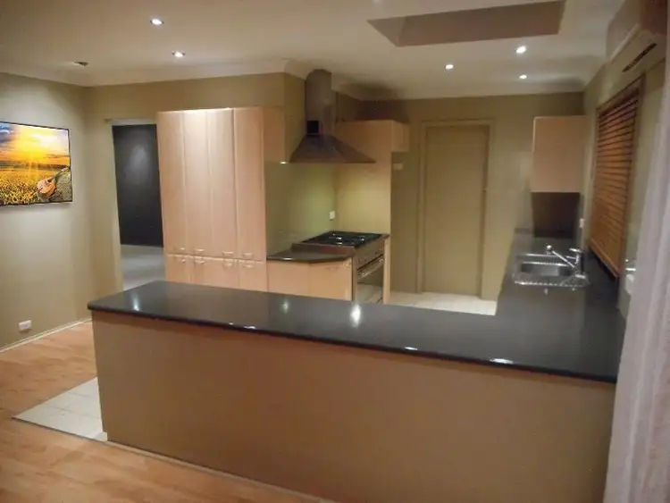 Sixth view of Homely house listing, 4 Pendeen Close, Belmont North NSW 2280