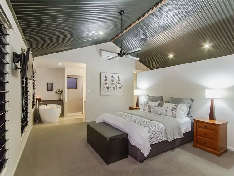 Third view of Homely house listing, 5 Horizon Place, Reedy Creek QLD 4227
