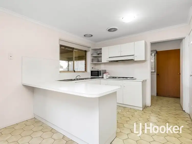 Fourth view of Homely house listing, 5 Pardalote Close, Werribee VIC 3030