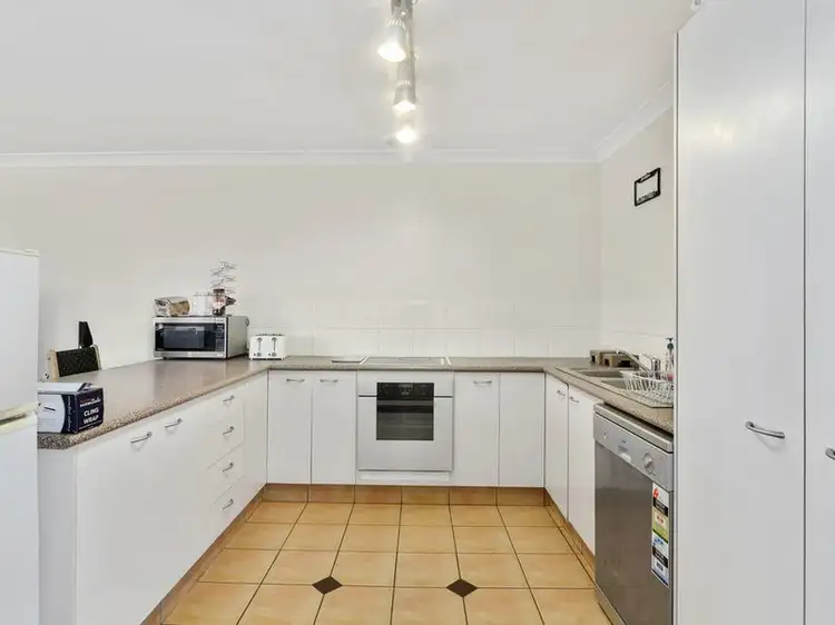 Second view of Homely townhouse listing, 2046/6 Crestridge Crescent, Oxenford QLD 4210