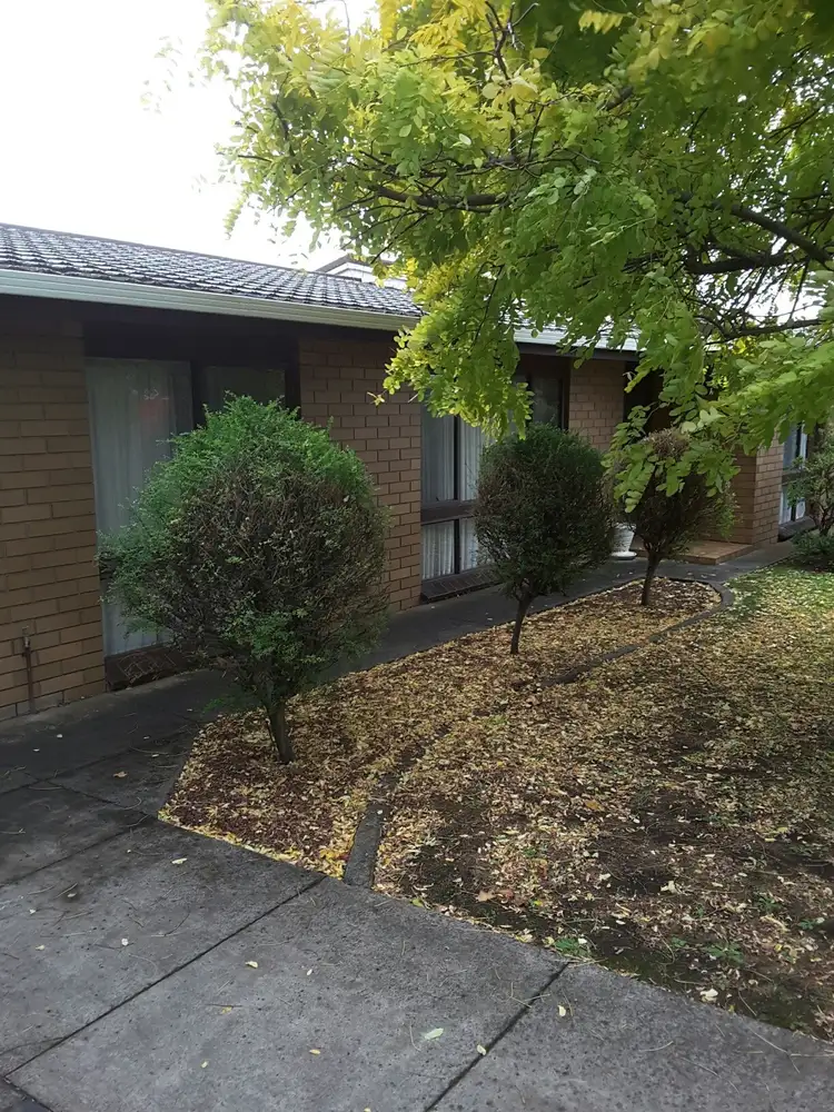 27 Lake Terrace East, Mount Gambier SA 5290